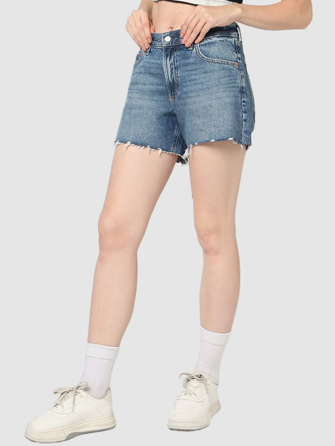 GAP Women Mid-Rise Cotton Denim Shorts With Stride