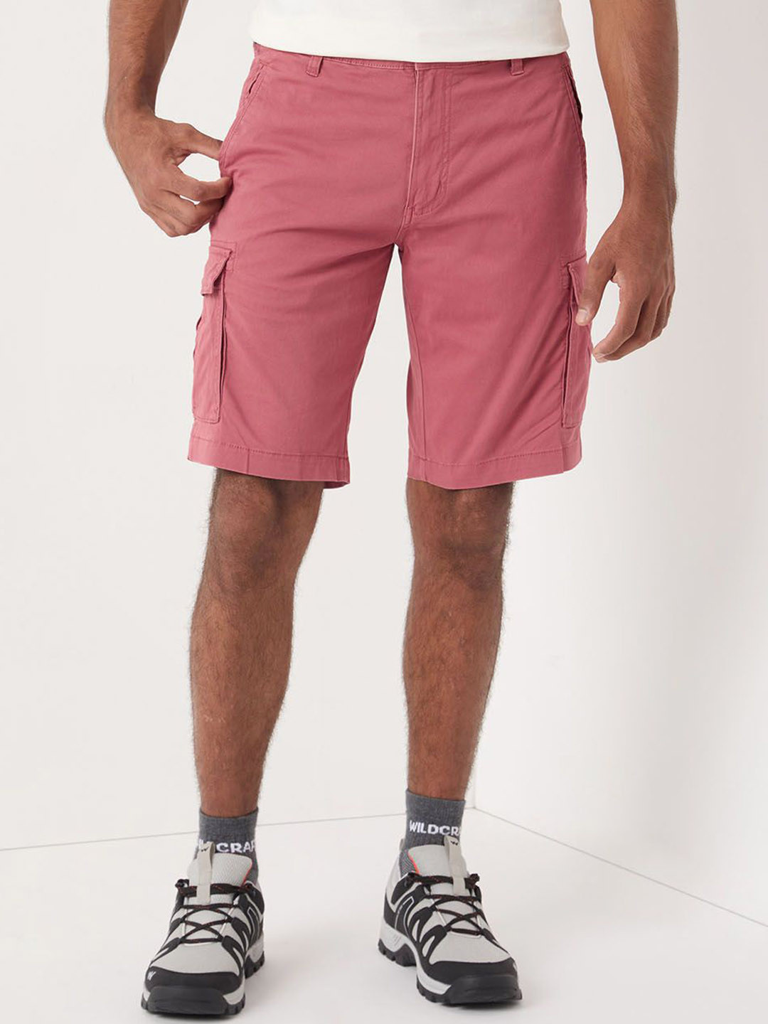 Wildcraft Men Mid-Rise Wrinkle Resistant Cotton Cargo Shorts