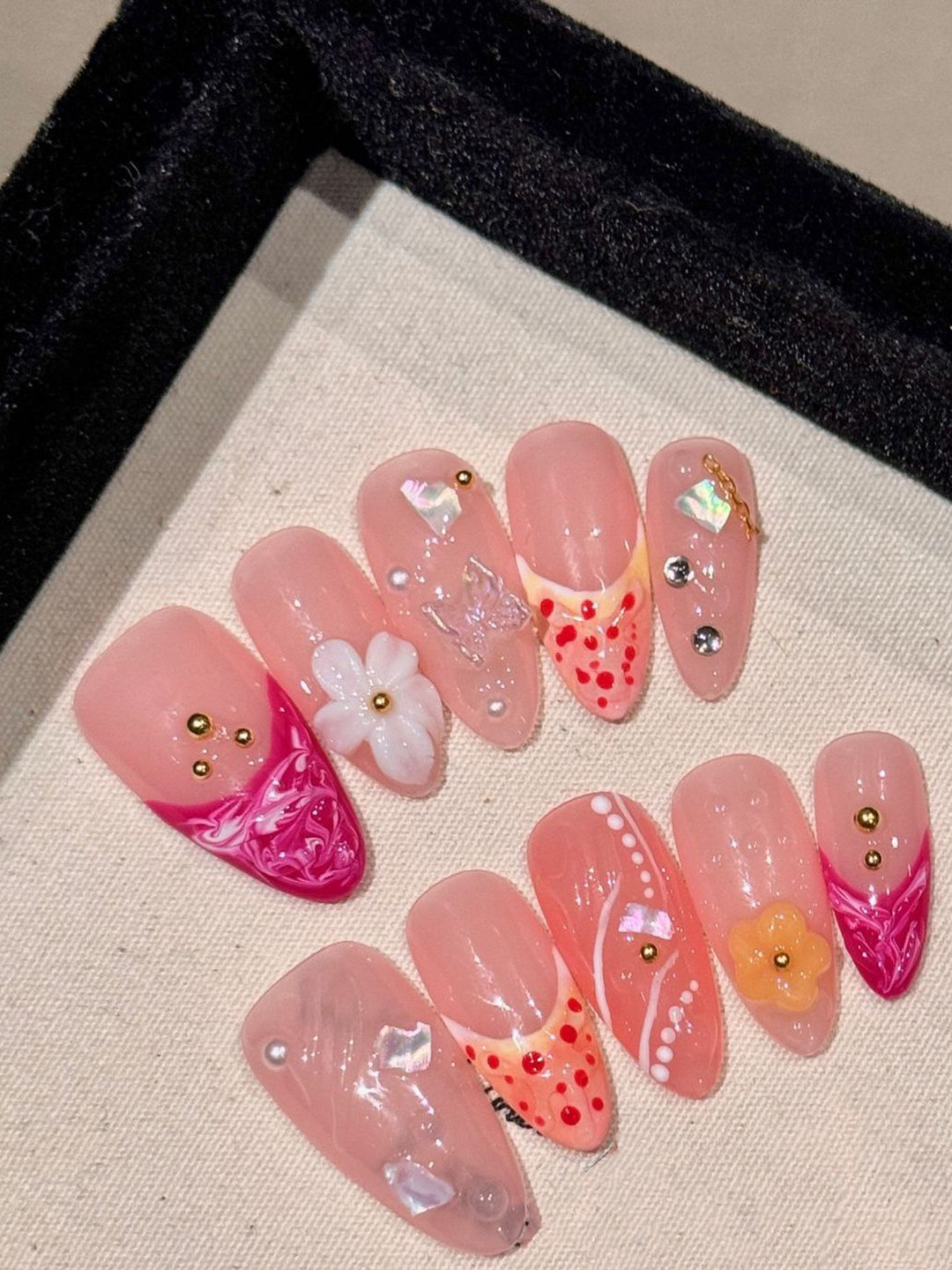 StyleCast x Revolte 10Pcs Embellished Artificial Reusable Nails