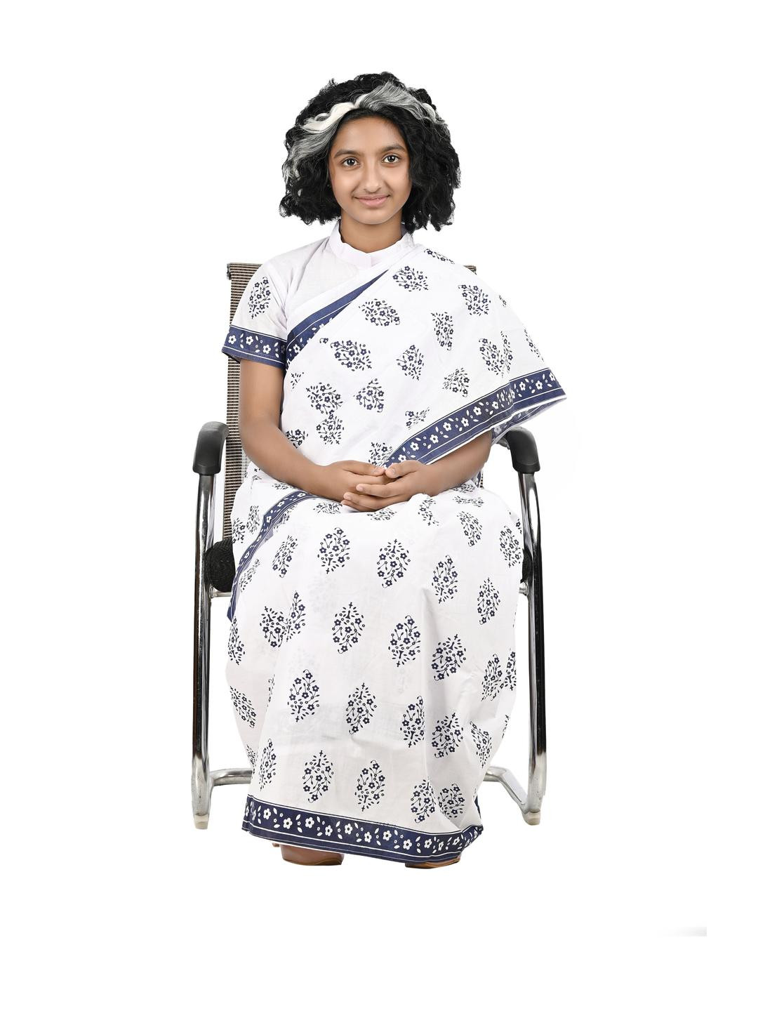 Smuktar garments Girls White Clothing Set