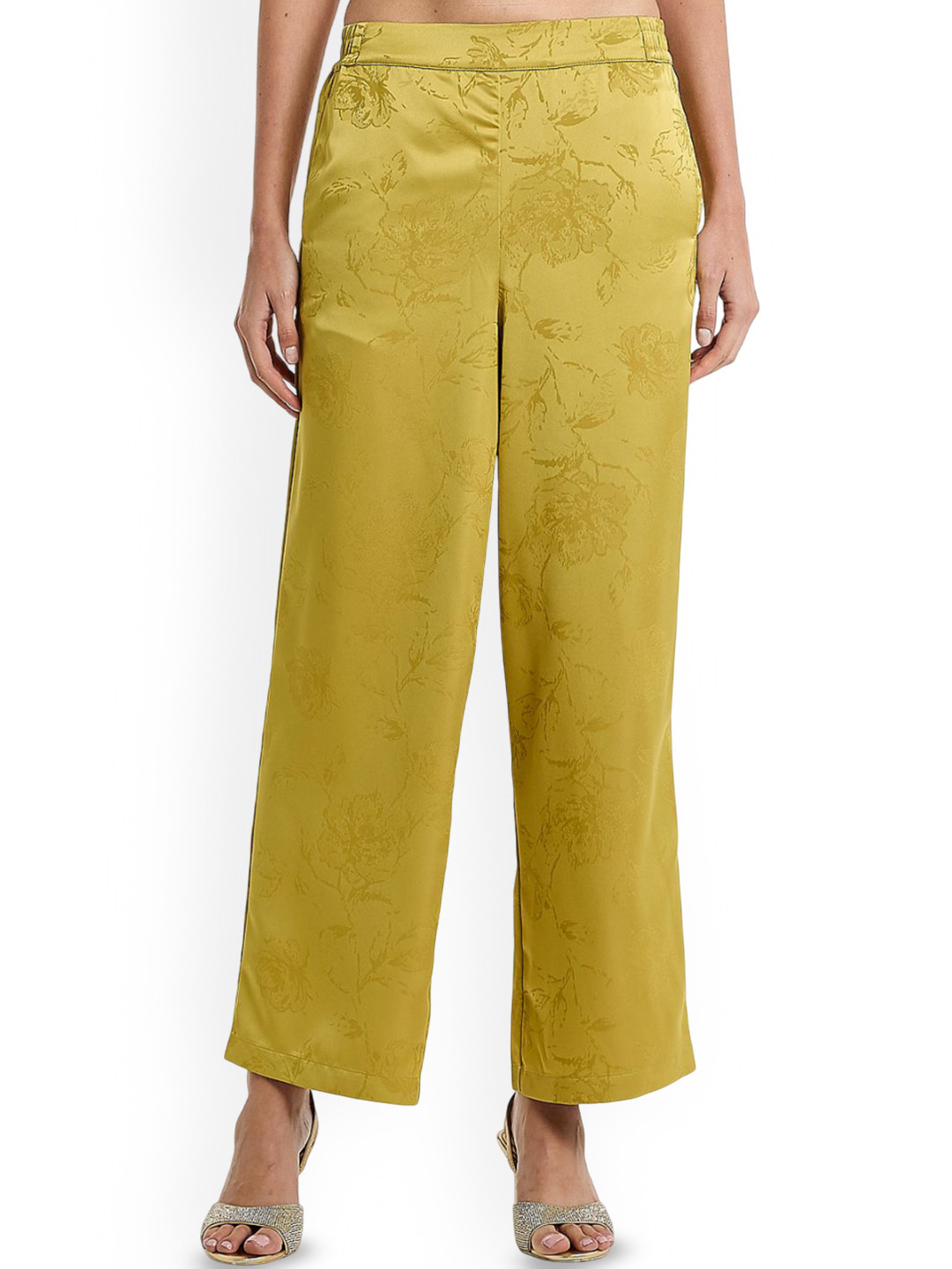 BCBG Self Design Relaxed Fit Mid-Rise Trouser