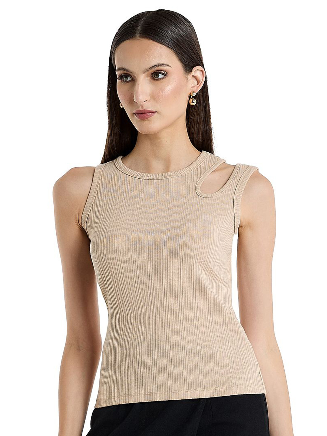 BCBG BCGS25TP048 Women Ribbed Round Neck Sleeveless Top