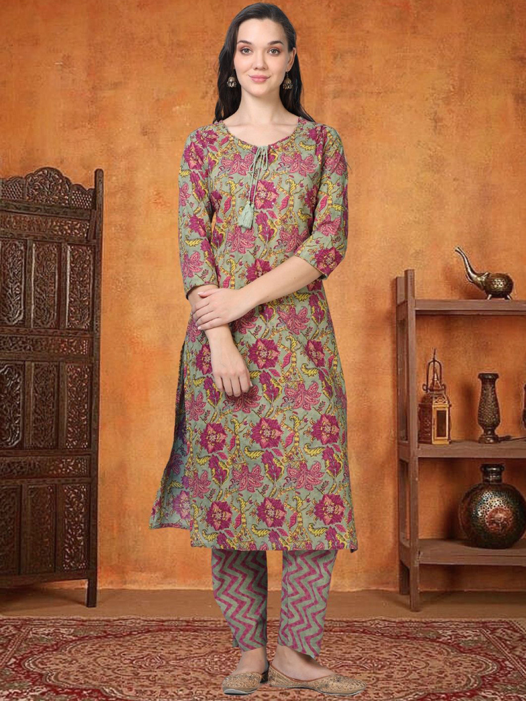 neonari Vintage Chaos Women Floral Print Tie-Up Neck Regular Pure Cotton Top with Trousers