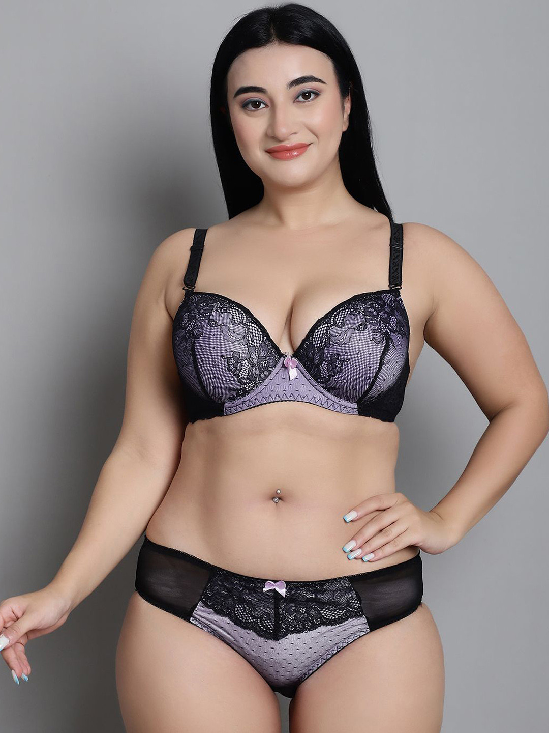 MAKCLAN Plunging Passion Women Lace Lightly Padded Lingerie Set