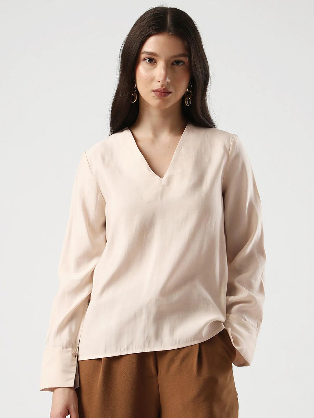 RAREISM Elani V-Neck Pure Cotton Top