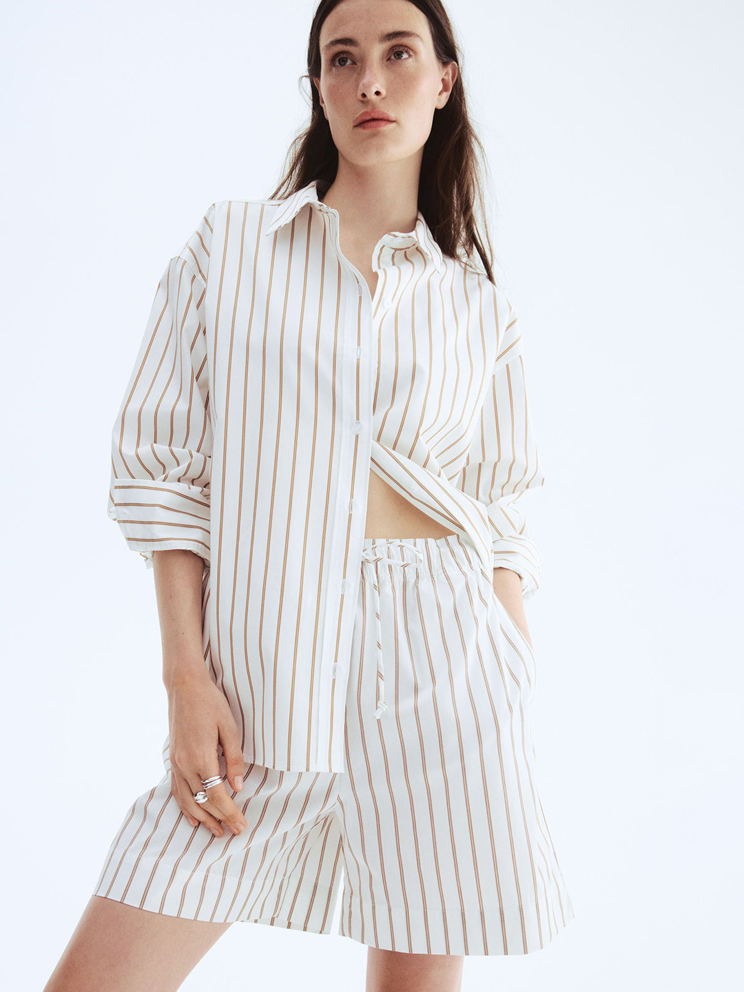 H&M Women Striped Mid Rise Loose Fit Cotton Regular Shorts