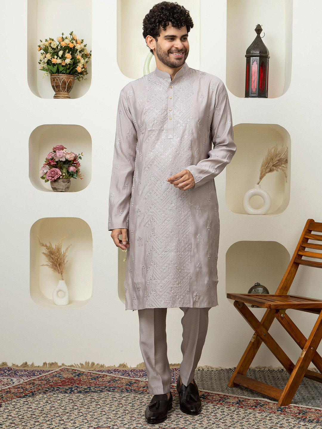 Dulha Ghar Men Ethnic Motifs Embroidered Regular Mandairan Coller Kurta with Pyjamas