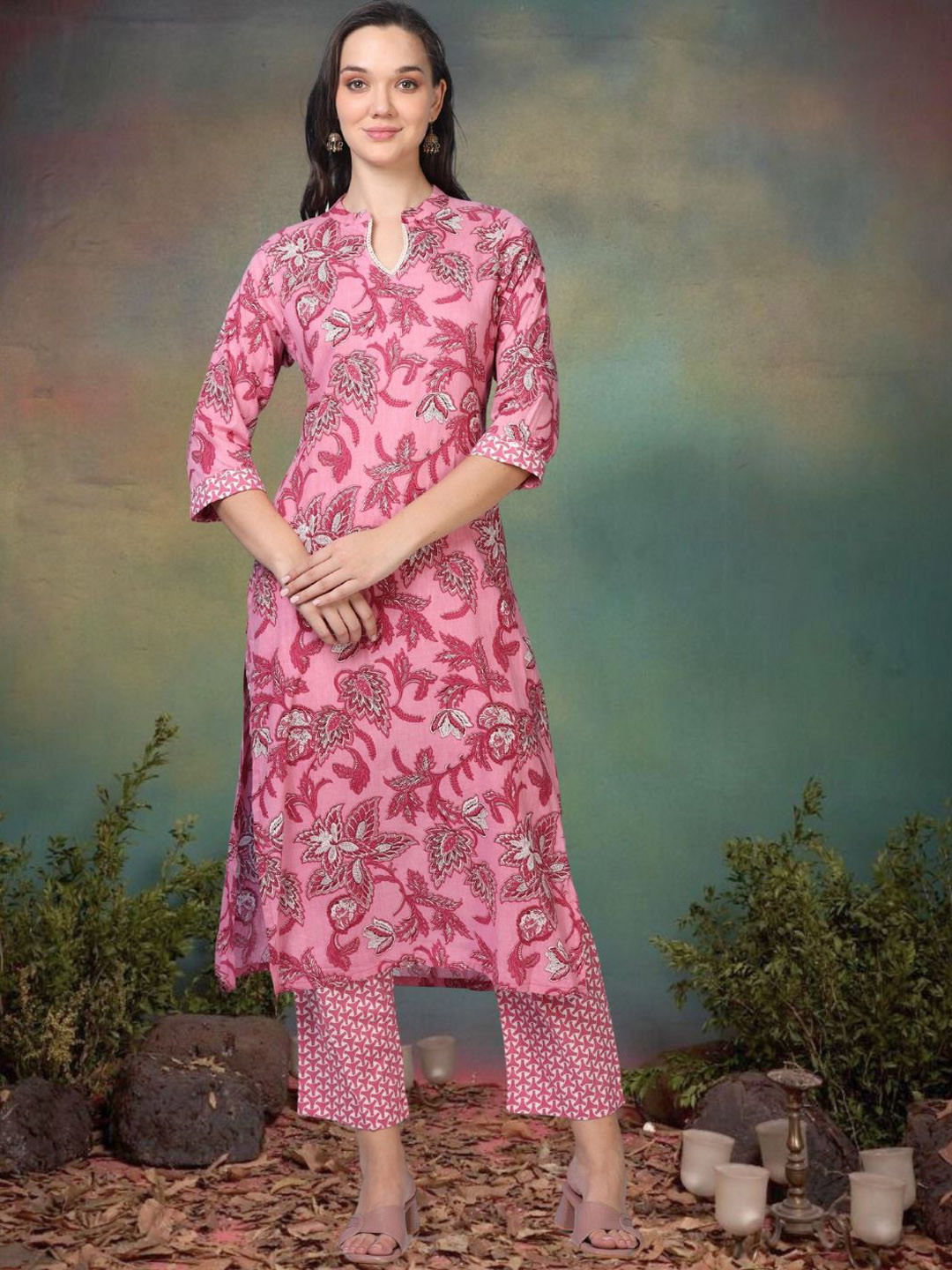 neonari Floral Printed Mandarin Collar Pure Cotton Straight Kurta With Trousers
