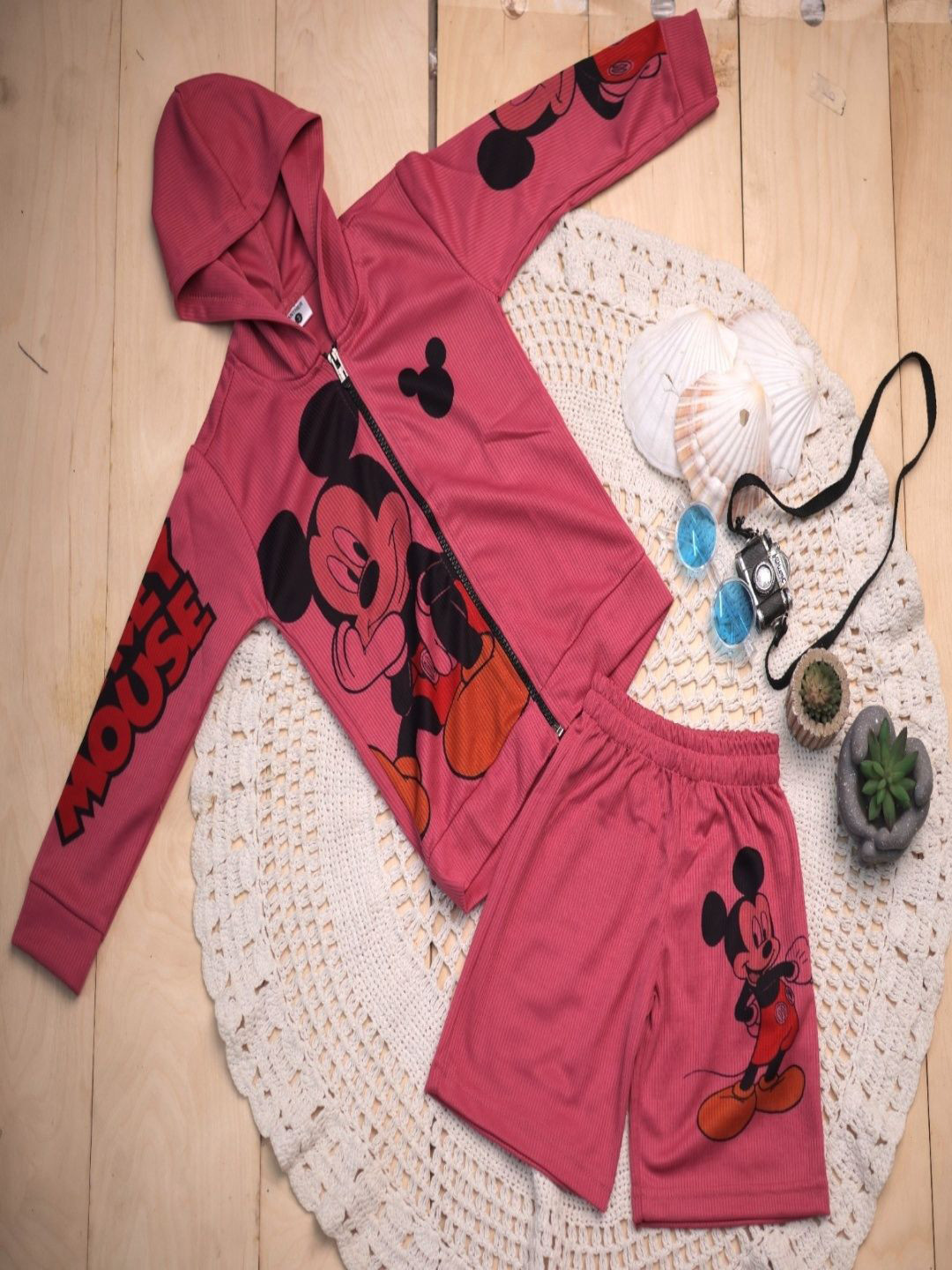 BLOOD PANTHER Boys Mickey Mouse Printed Hooded Sweatshirt With Shorts