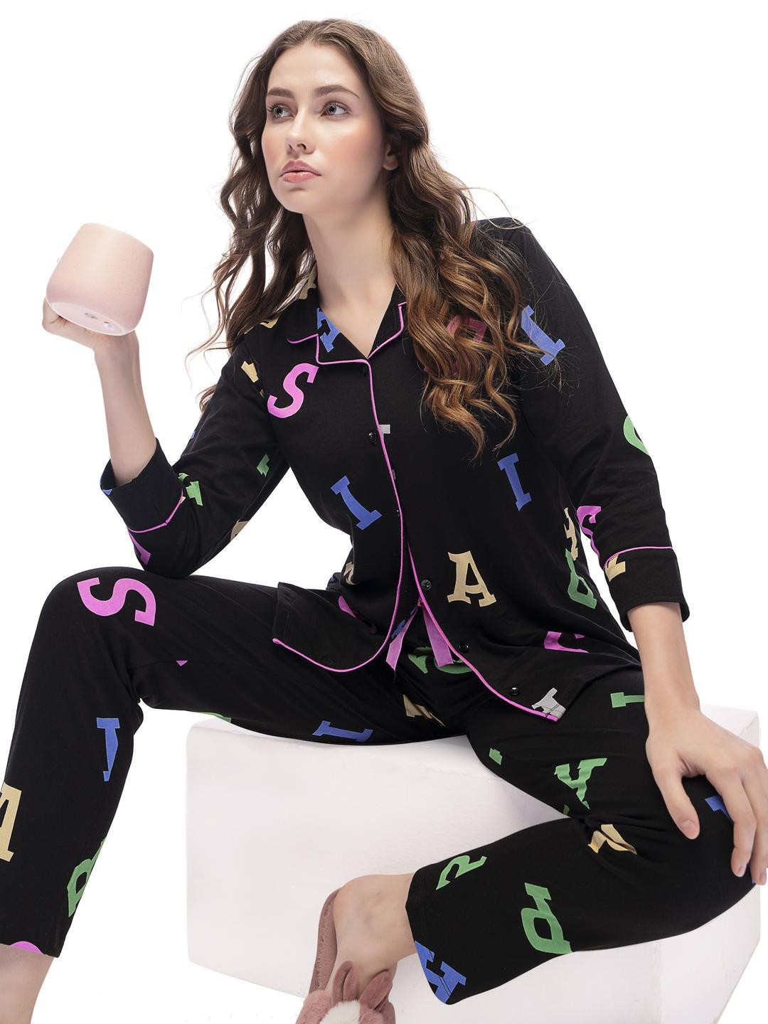 Lotik Women Alphanumeric Printed Lapel Collar Night suit