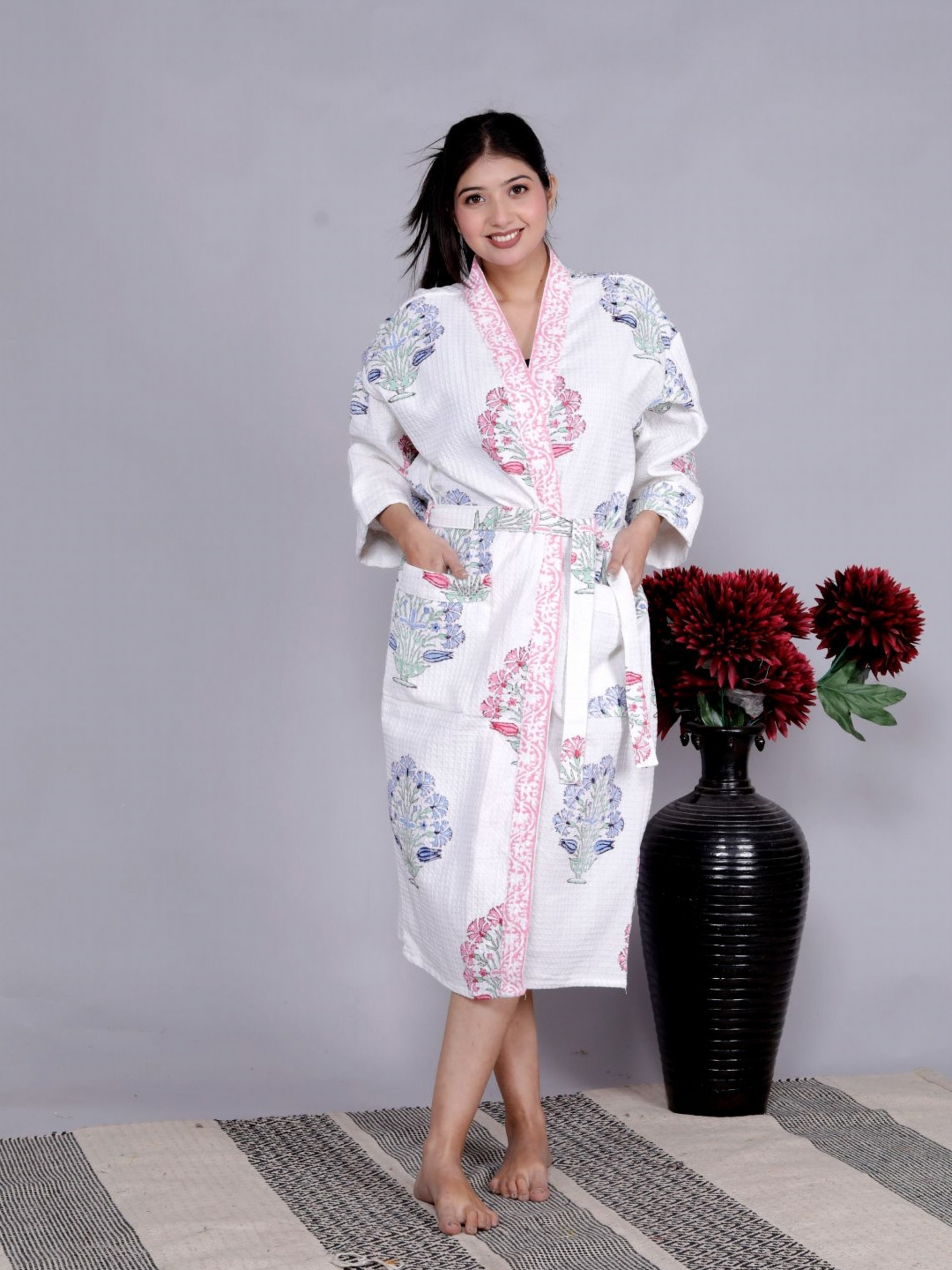 LIVING ROOTS Blue & White Handblock Printed Cotton Bathrobe