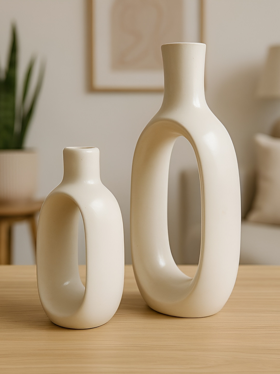 GLOBALLY INDIAN 2-Pieces Aura Hollow Vase