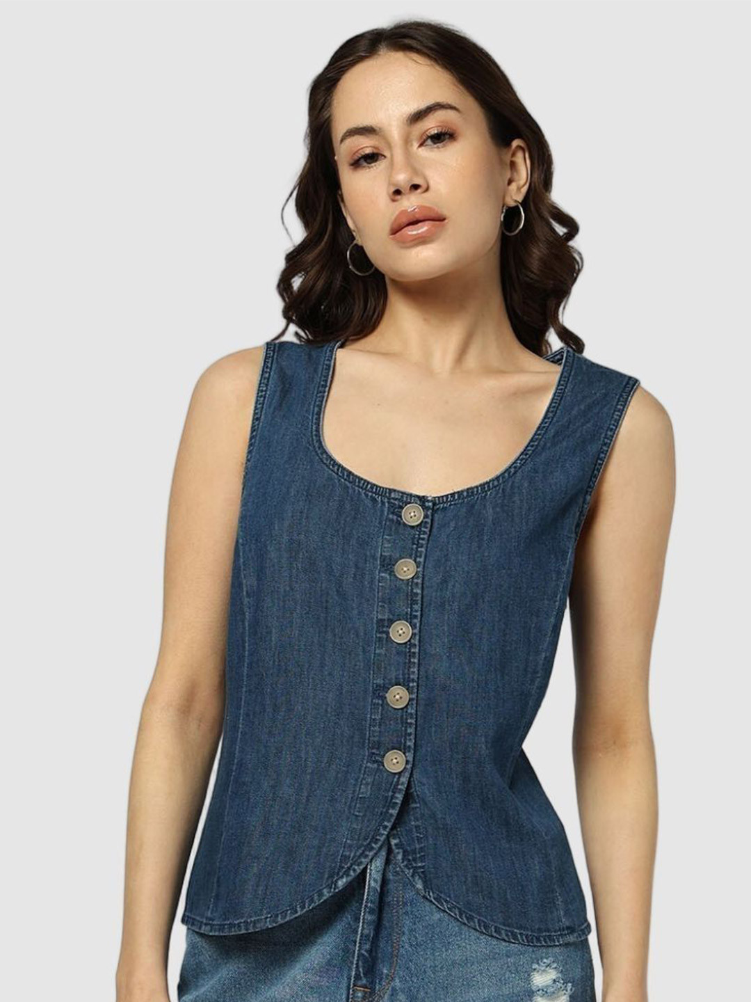 GAP Women Solid Pure Cotton Scoop-Neck Sleeveless Regular Top