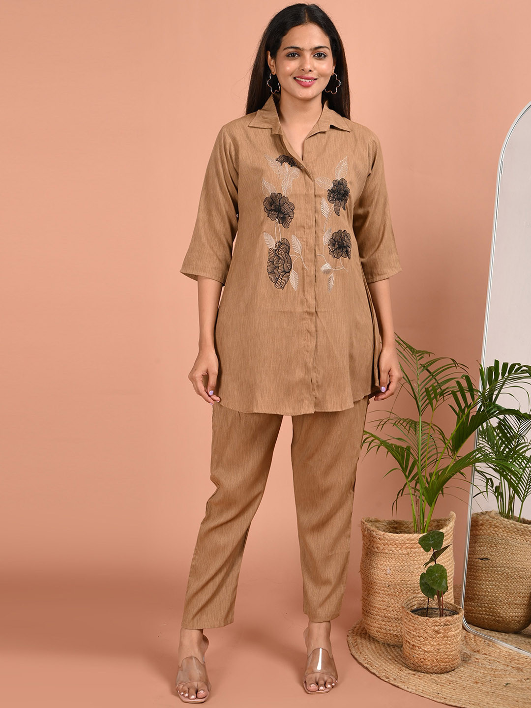 THIRD QUADRANT Embroidered Shirt Collor Pure Cotton Top With Trousers Co-Ords
