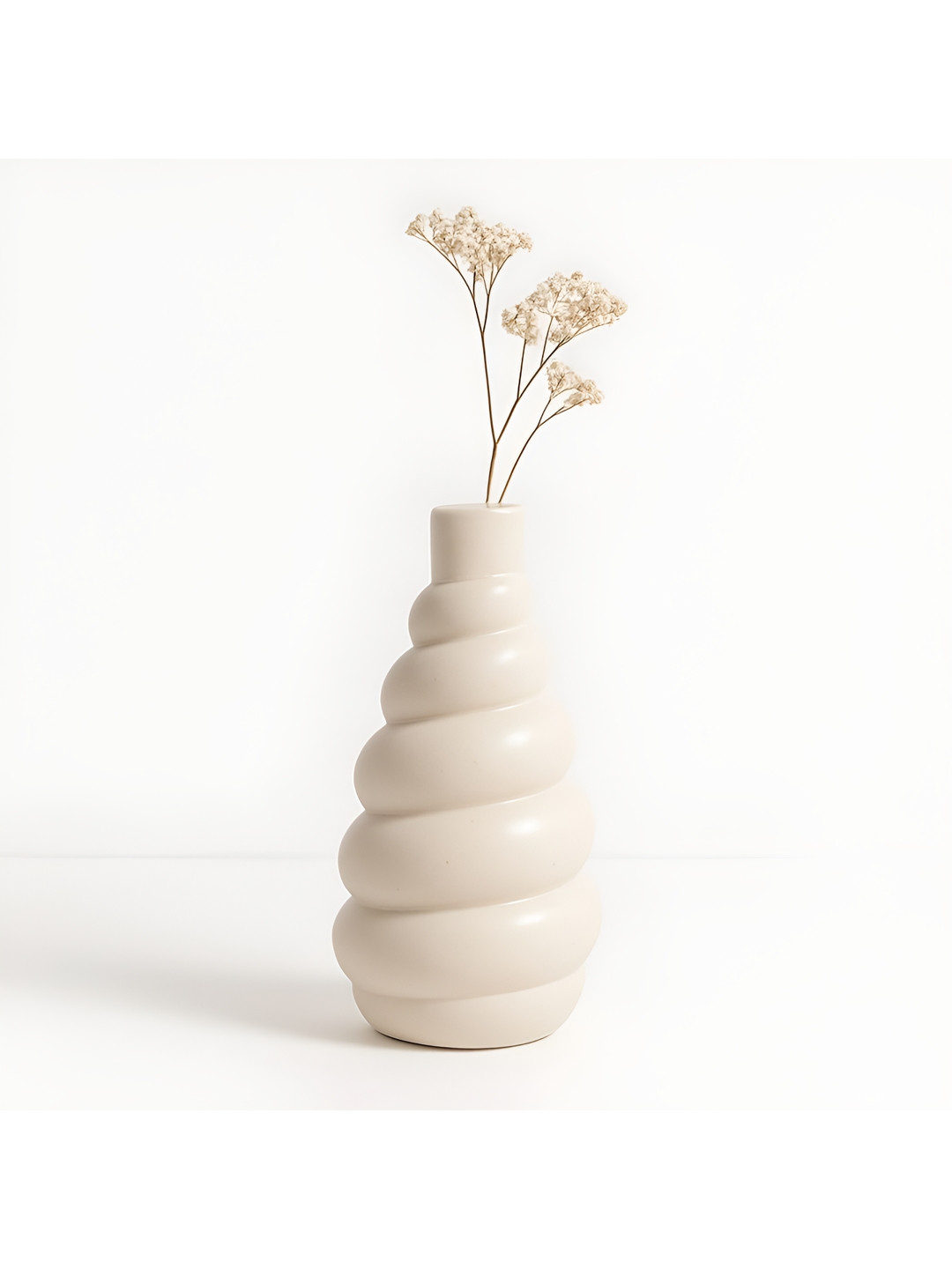 GLOBALLY INDIAN Zen Loops Vase