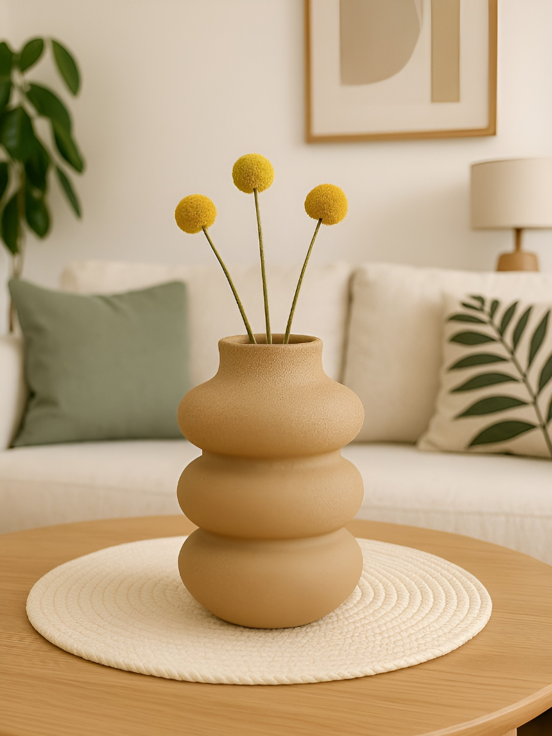 GLOBALLY INDIAN Beige Ceramic Ripple Curve Vases