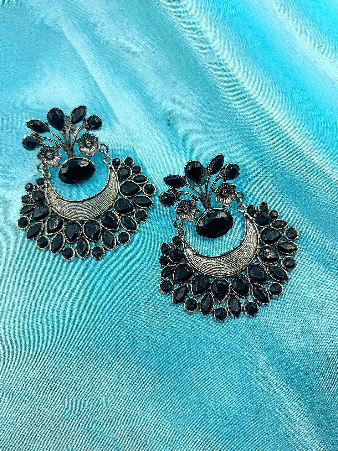 MERA HAAT Contemporary Chandbalis Earrings