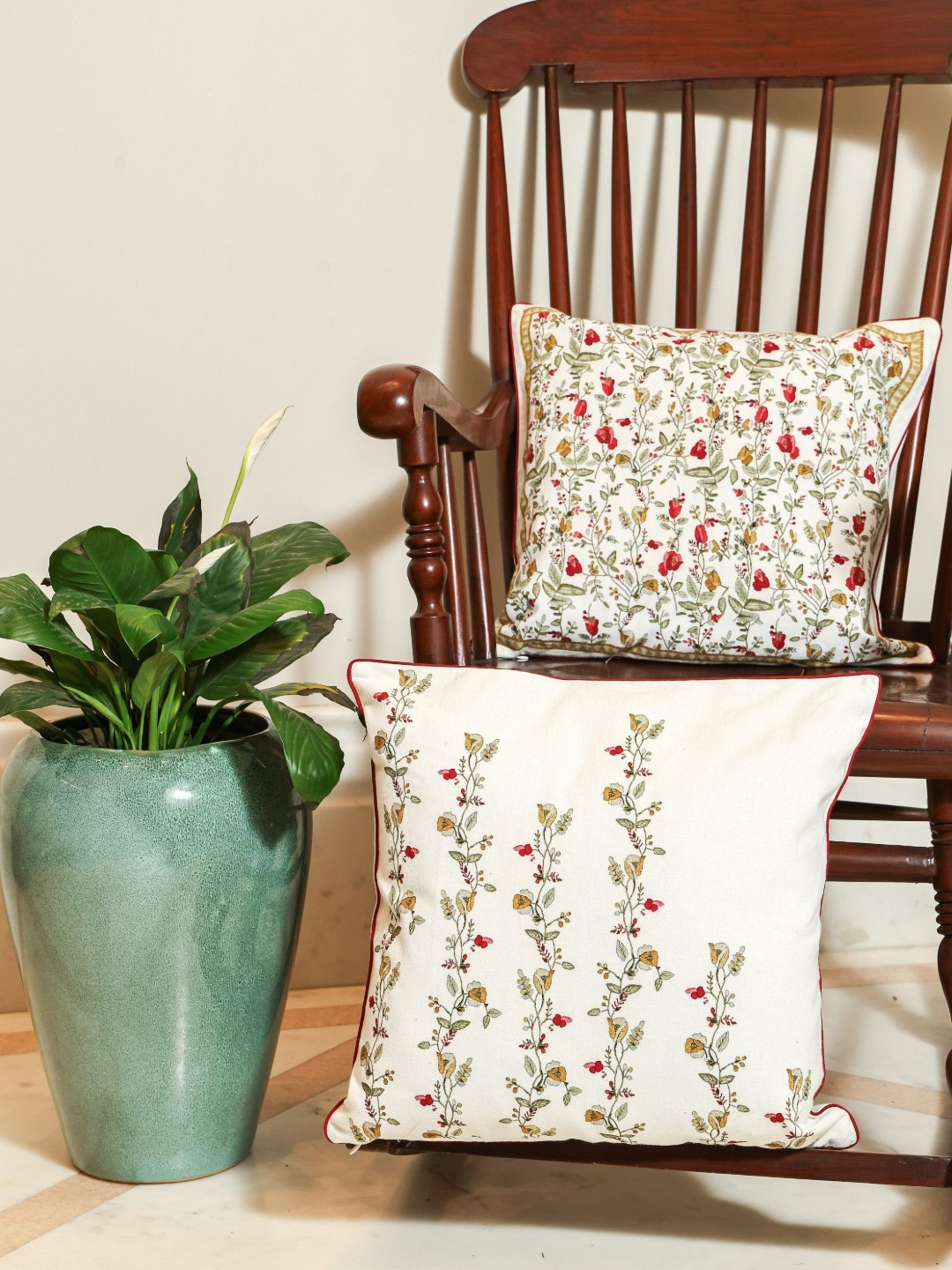 Sangria  Meadow Bloom White 2 Pieces Floral Cotton Square Cushion Covers