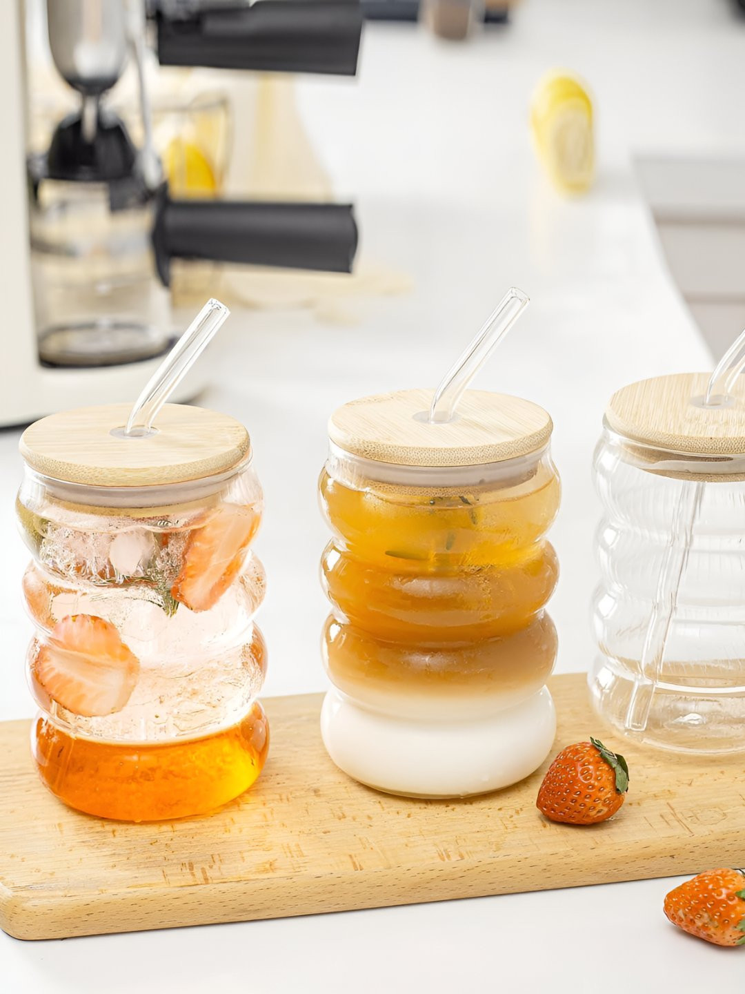 FINSTER Transparent 3 Pieces Refrigerator Safe Water Glass With Wooden Lid & Straw 530ml