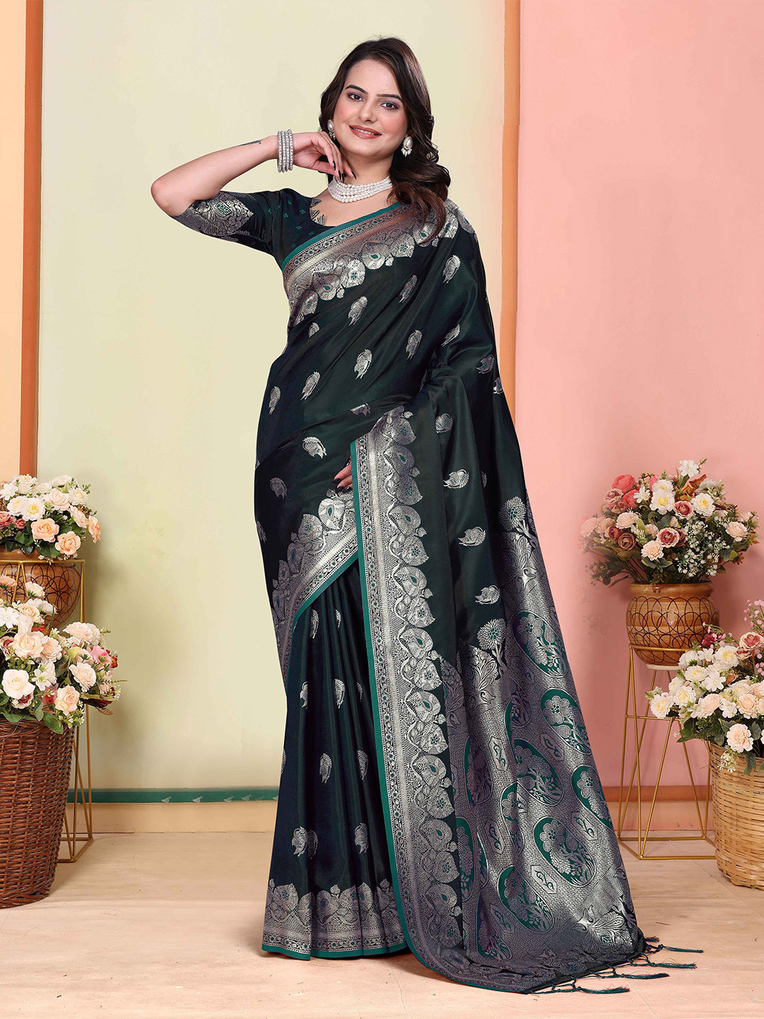 Rizanx7 Woven Design Zari Silk Blend Banarasi Saree