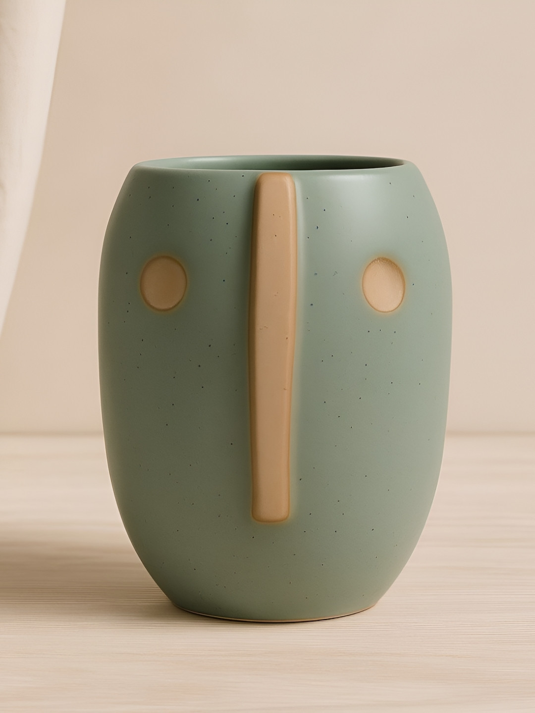 GLOBALLY INDIAN MonoMood Face Vase