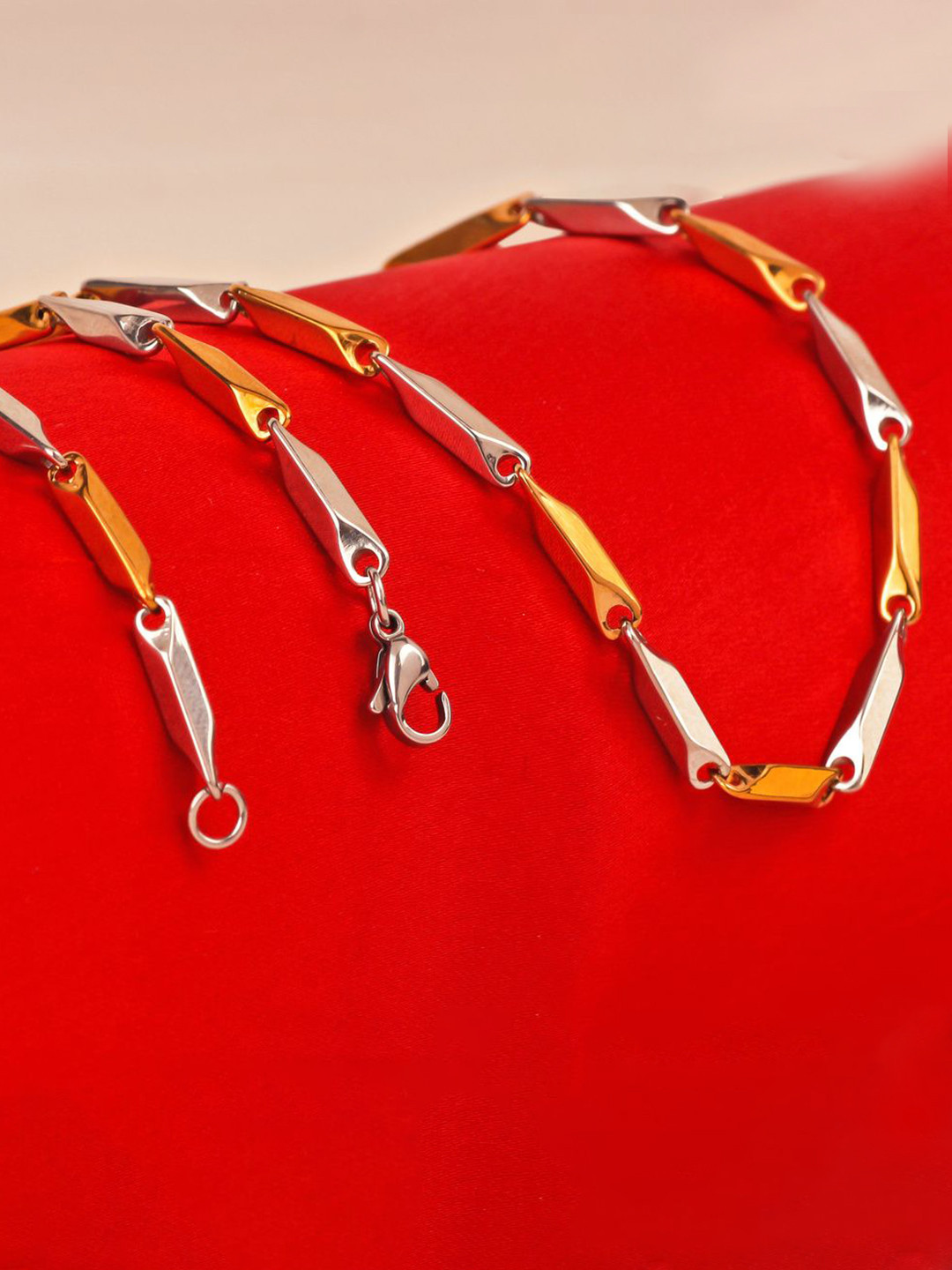 Thrillz Men Gold-Plated Stainless Steel Chain