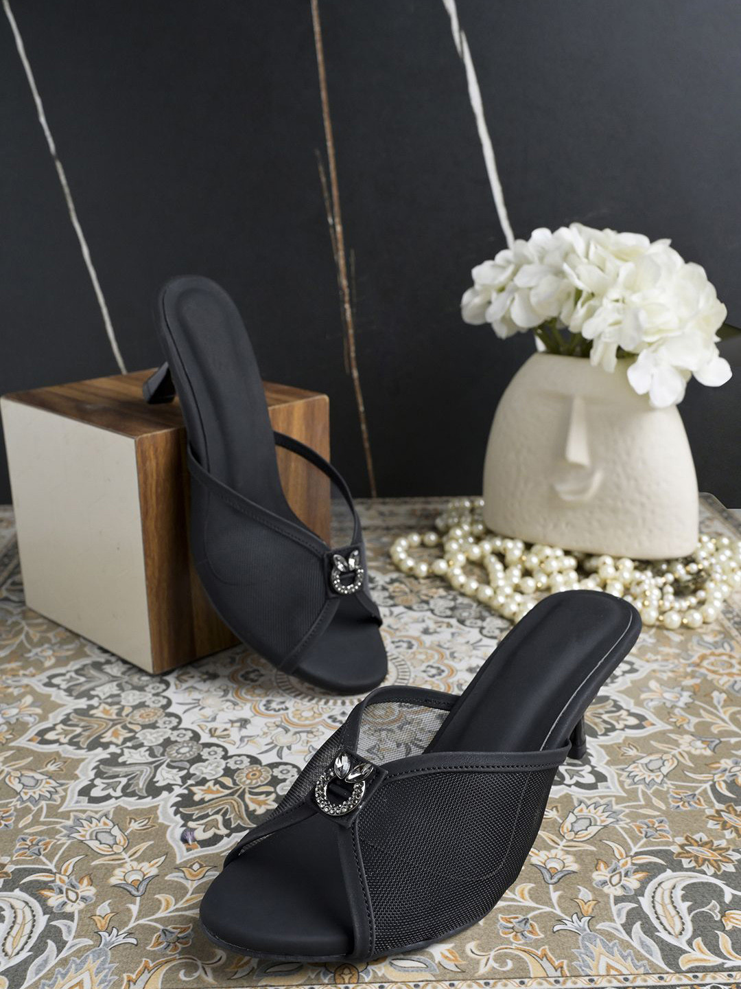 Froh Feet Women Embellished Kitten Heel Sandals