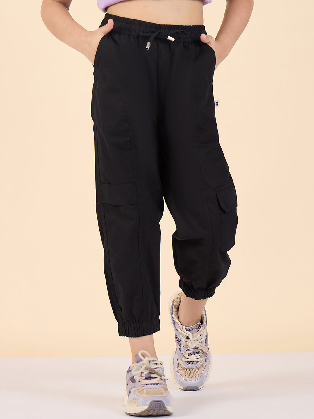 Stylo Bug Kids Girls Regular Fit Mid-Rise Cargos Trousers