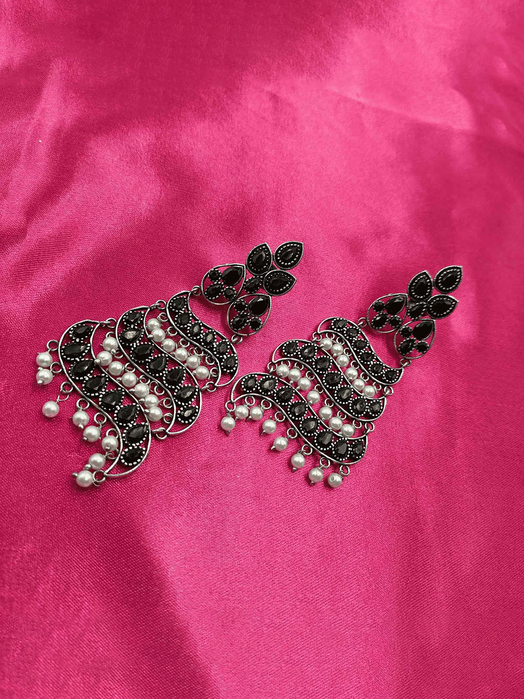 MERA HAAT Contemporary Chandbalis Earrings