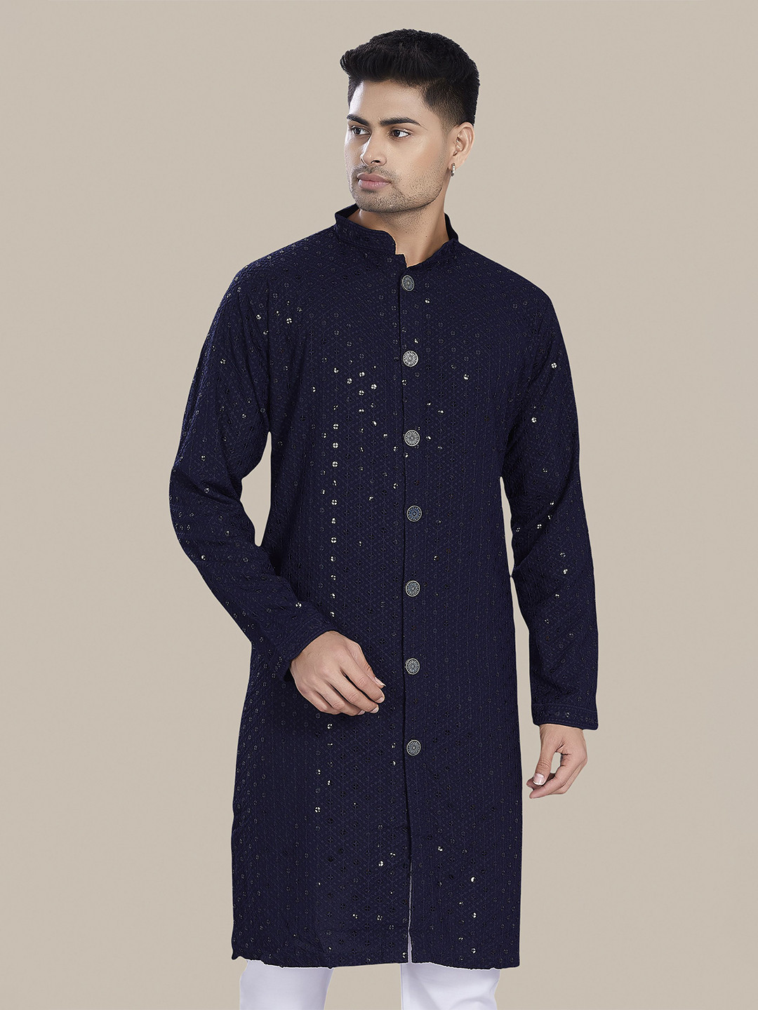 DIVISIVE Men Sequinned Chikankari Kurta