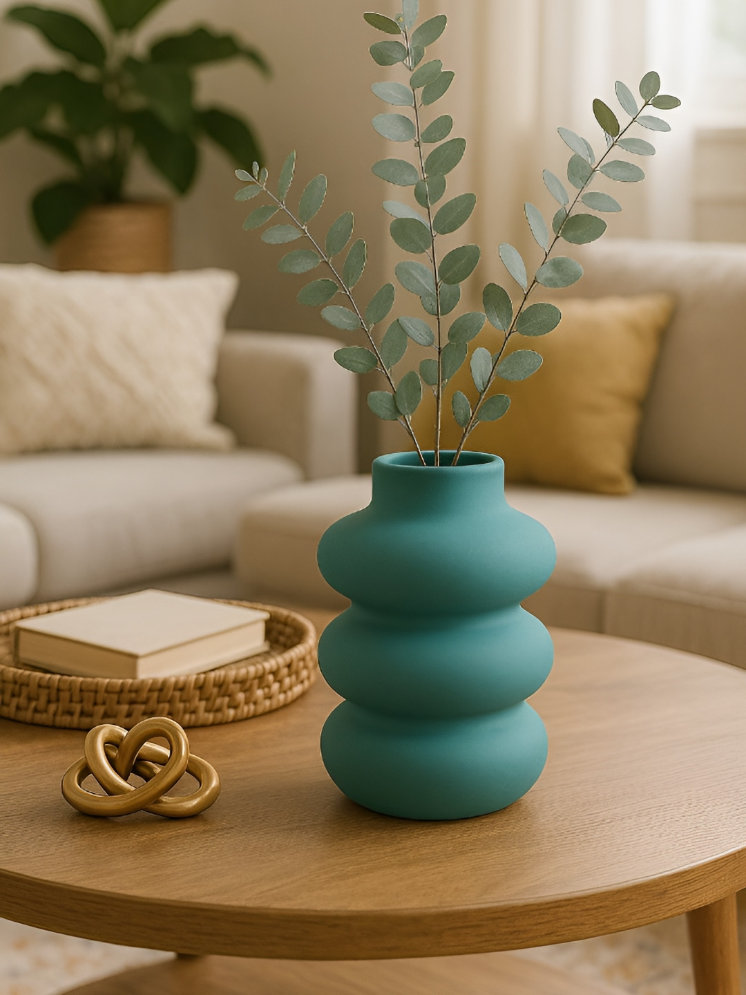 GLOBALLY INDIAN Ripple Curve Aqua Vase