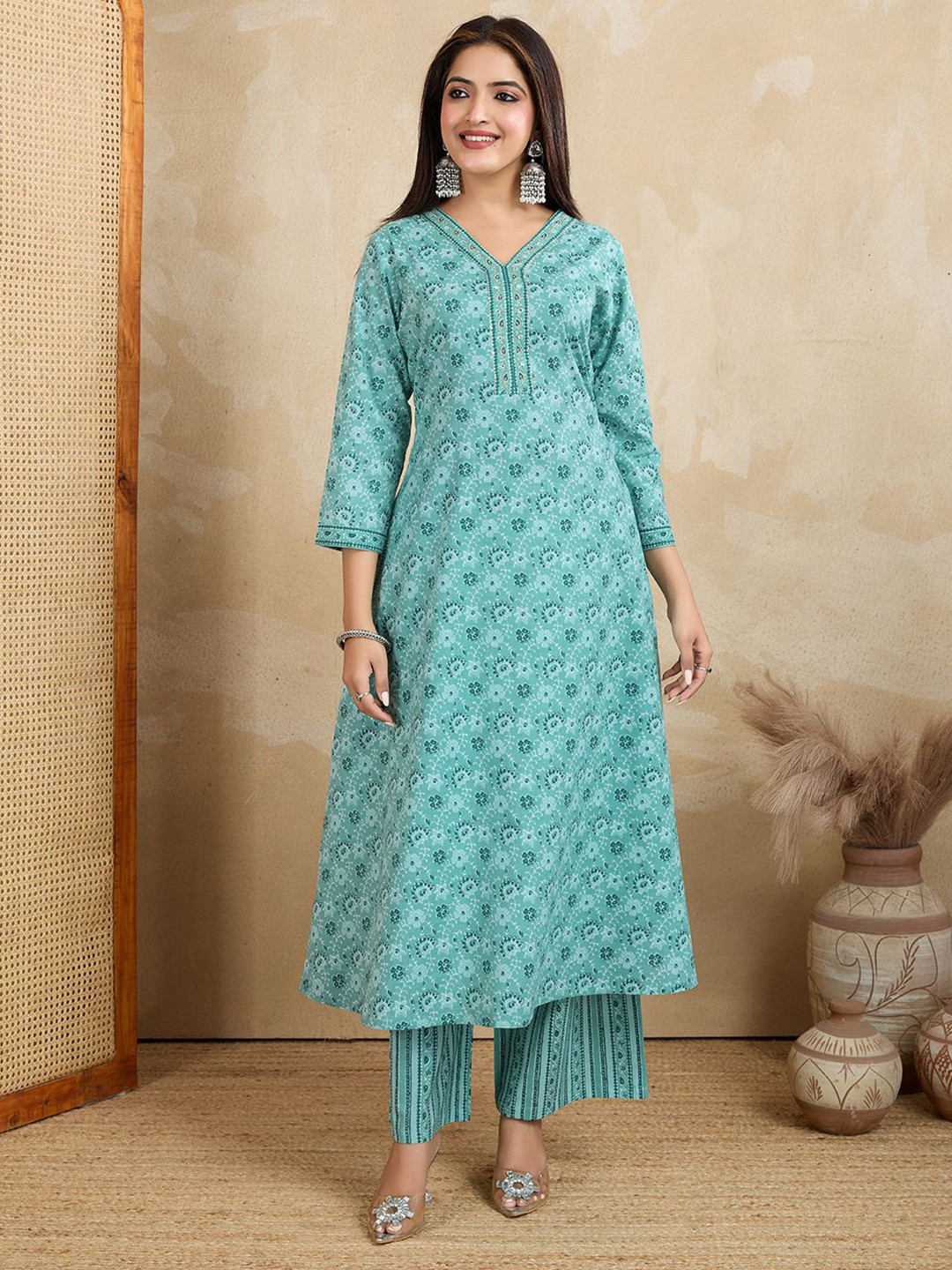 BEYOND ETHNIC Women Ethnic Motifs Print Mirror Work A-Line Kurta