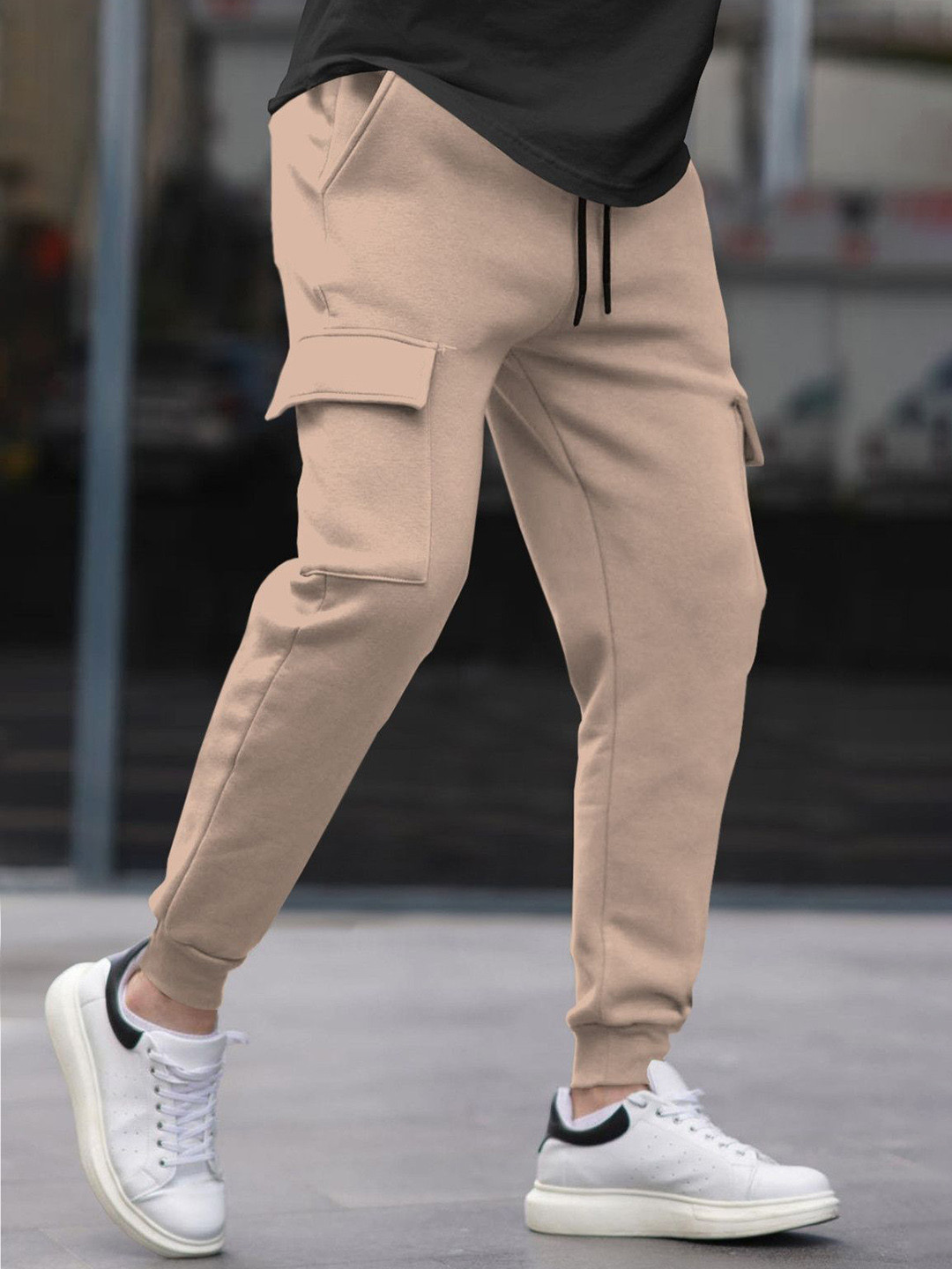 TRIPR Men Mid-Rise Cargo Joggers