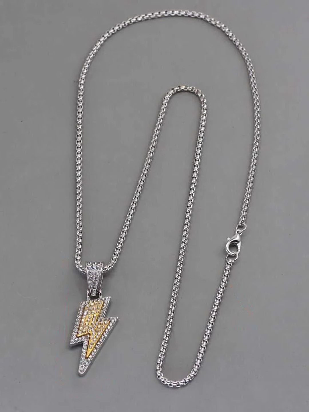FIMBUL Men's Silver-Plated Contemporary Pendants With Chains