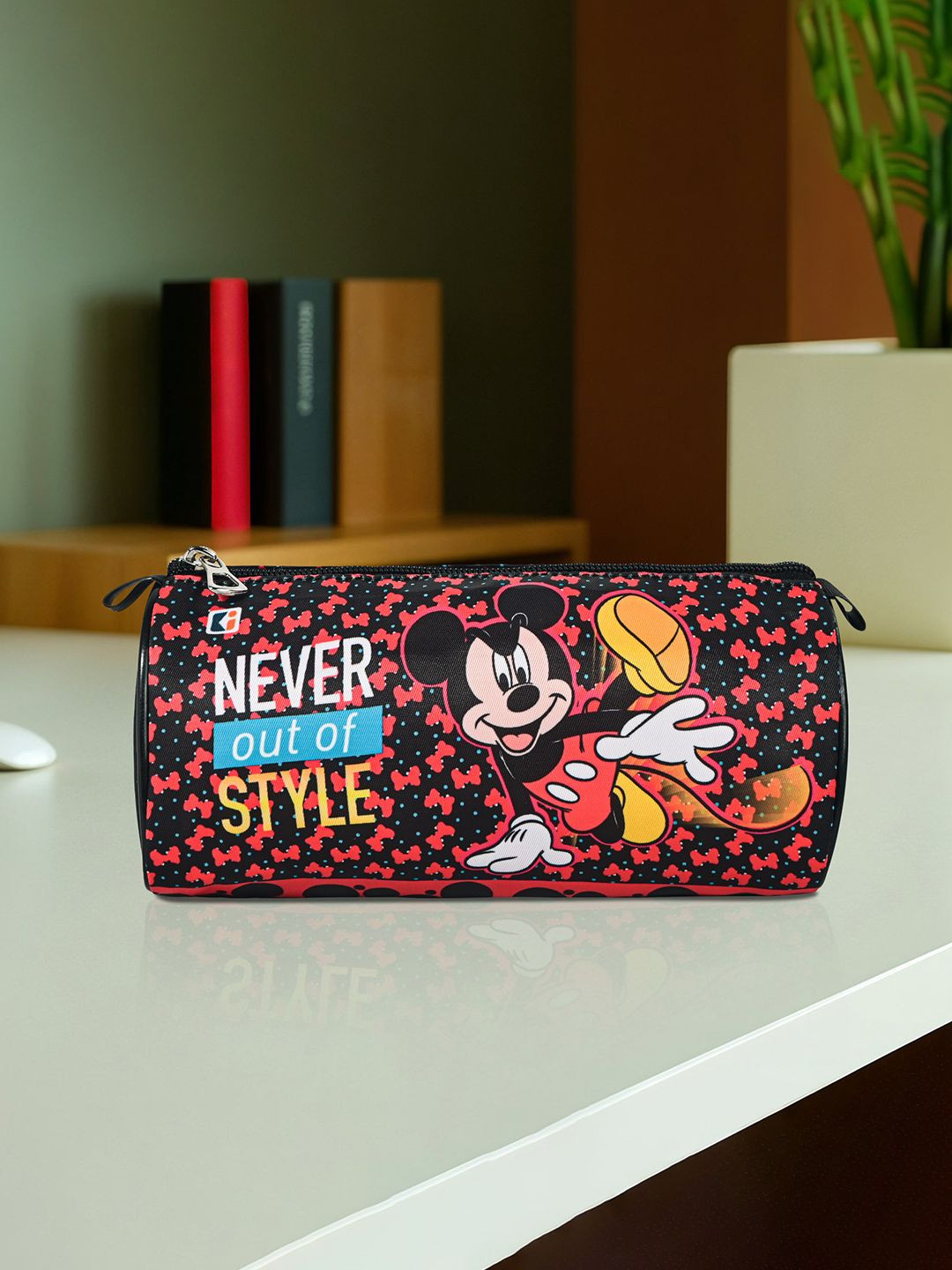 Kuber Industries Black Nylon Large Pen Pencil Pouch Stationery Holder with Zip