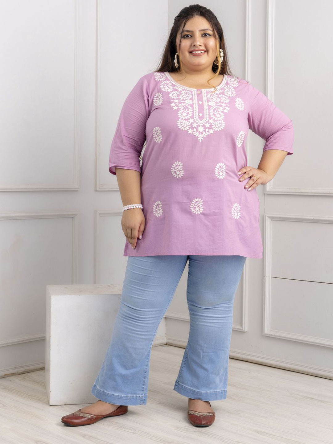 ROPADEMODA Women Embroidered Pure Cotton Short Kurti