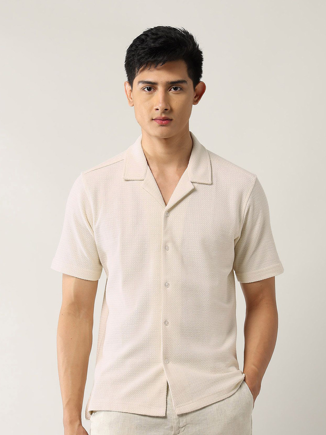 Arrow Relaxed Fit Self Design Cuban Collar Pure Cotton Casual Shirt