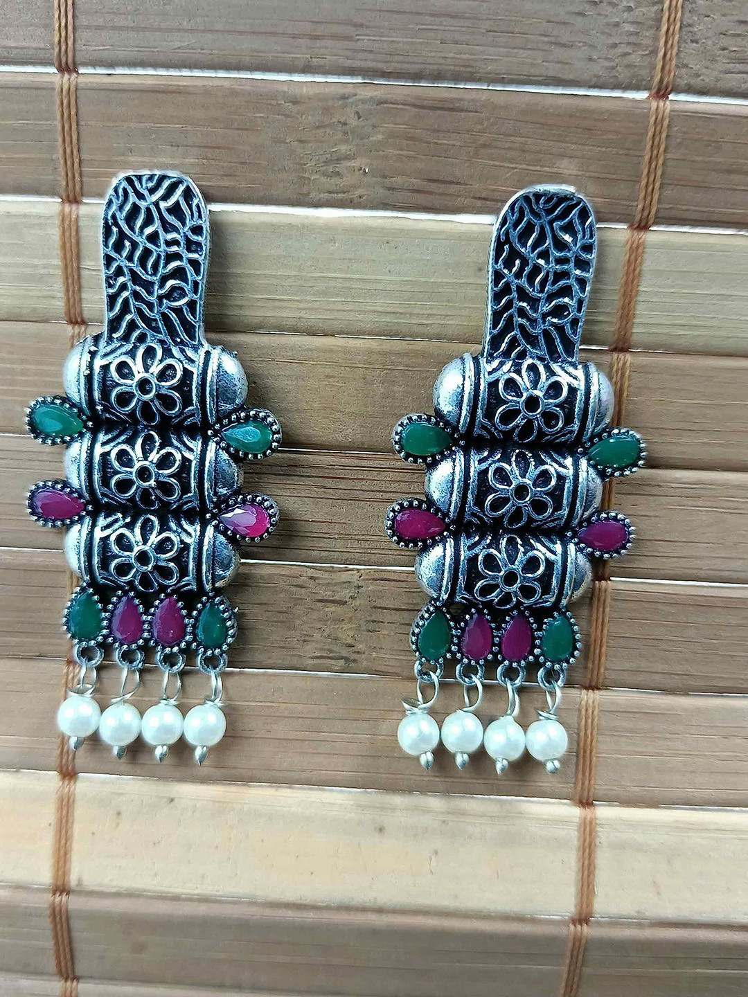 MERA HAAT Contemporary Hoop Earrings