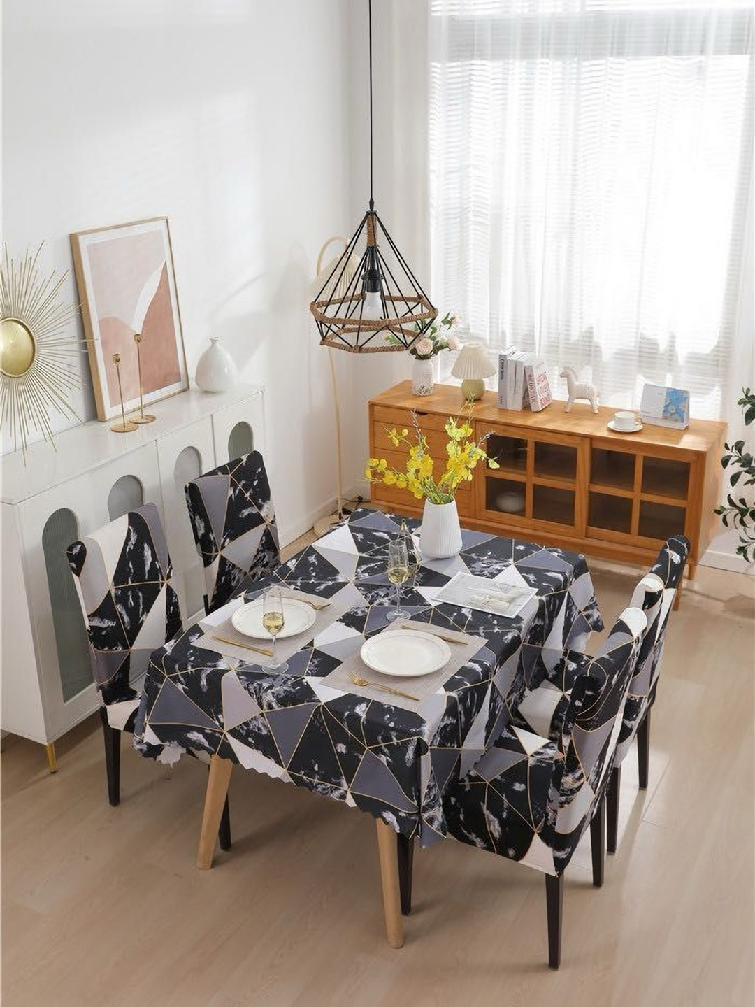 FAVRIA 5-Pcs Black & White Printed 4 Seater Table Cover With Chair Covers