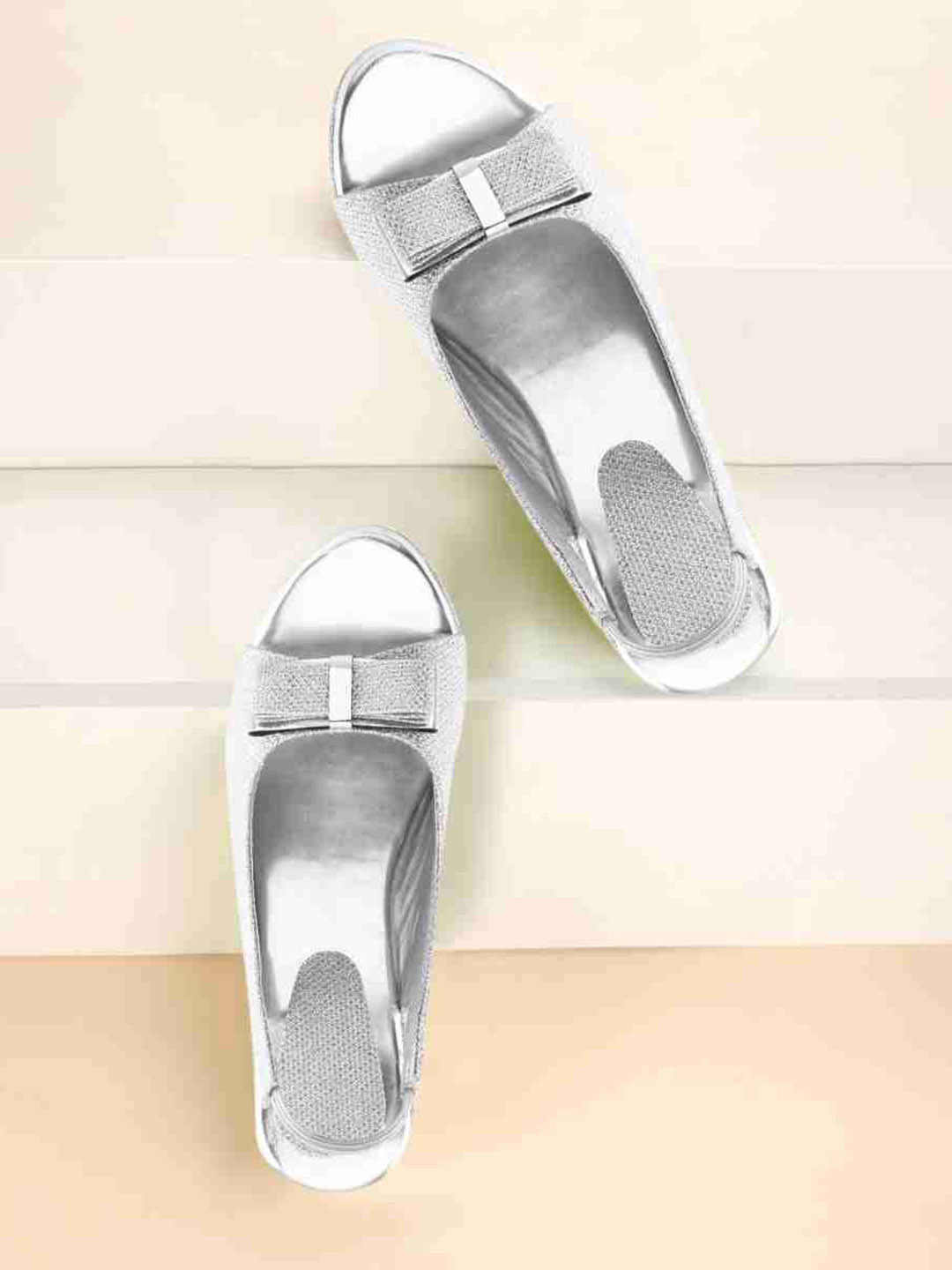 VANIYA SHOES Women Textured Wedge Heel Sandals With Western - Embellished