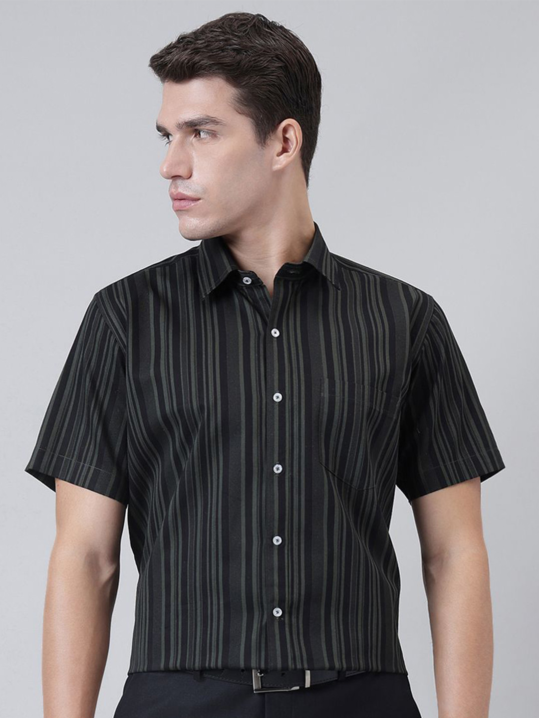 ACCOX Comfort Vertical Striped Short Sleeves Cotton Formal Shirt