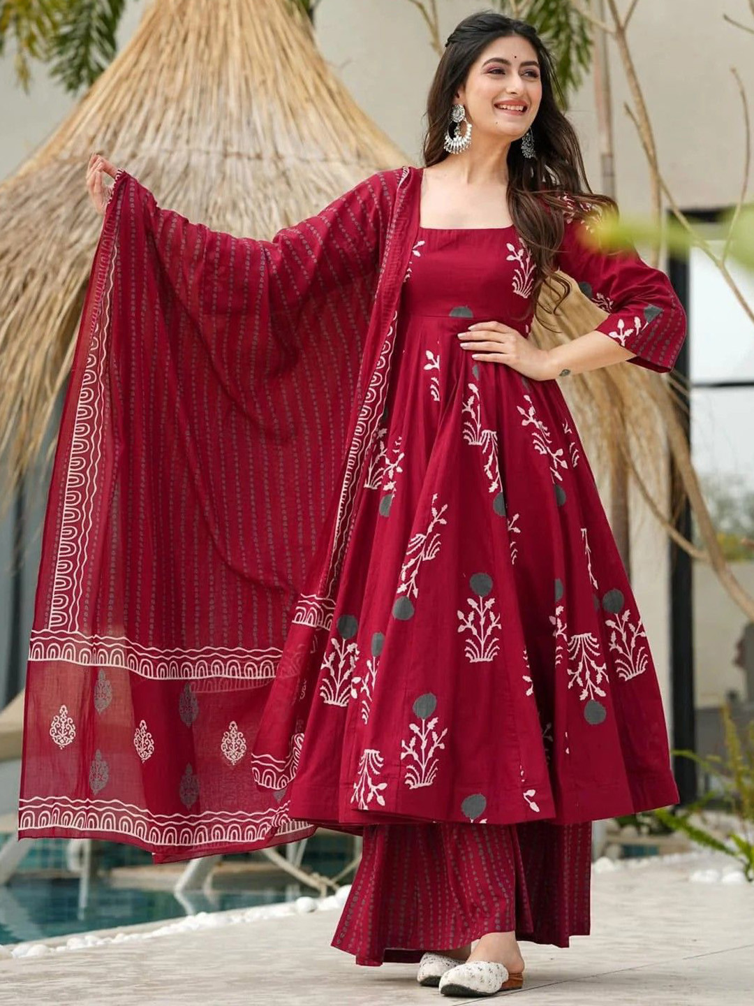 Wedani Women Floral Printed Kurta with Palazzos & Dupatta