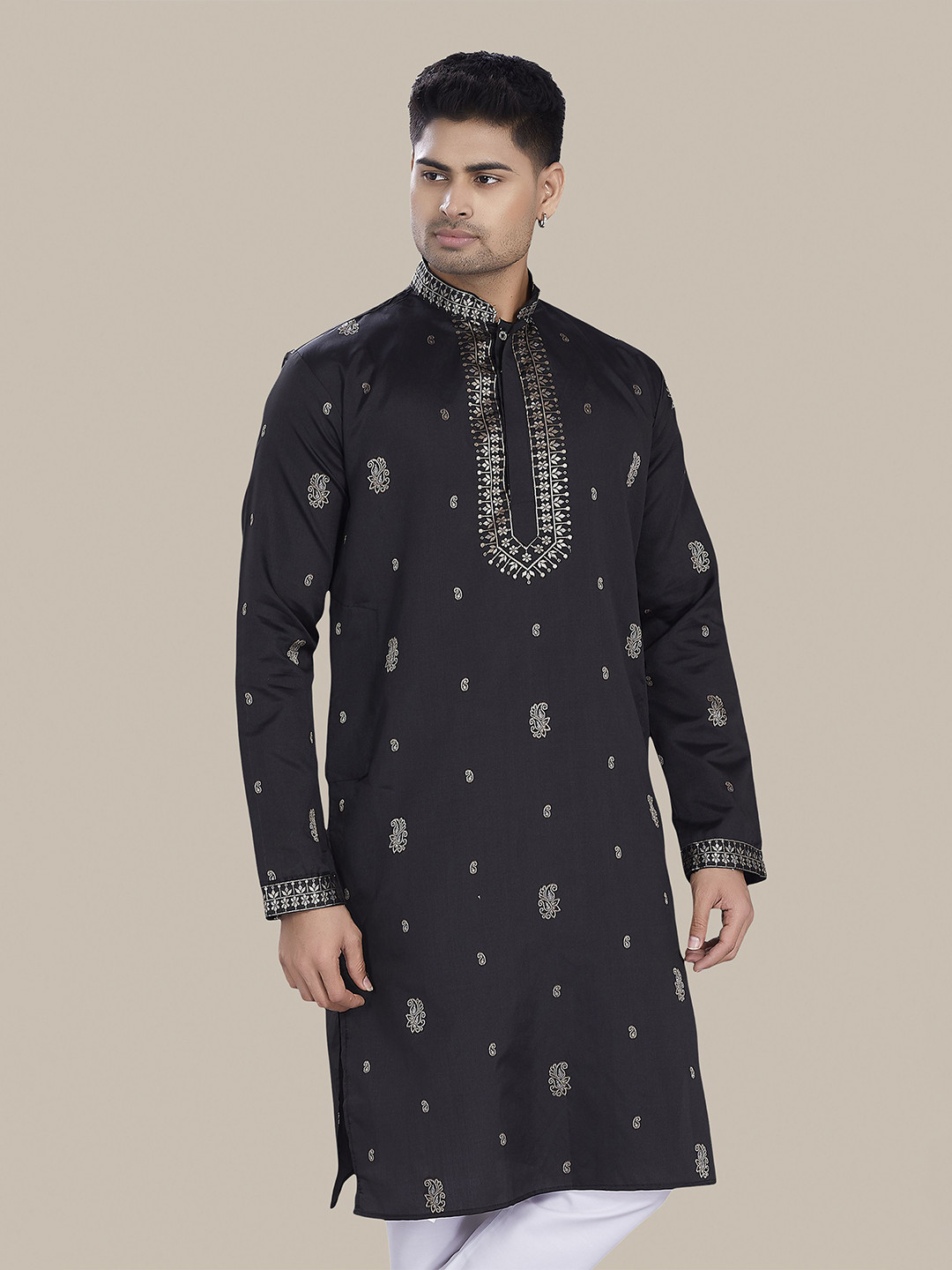 DIVISIVE Men Quirky Embroidered Daily Straight Kurta