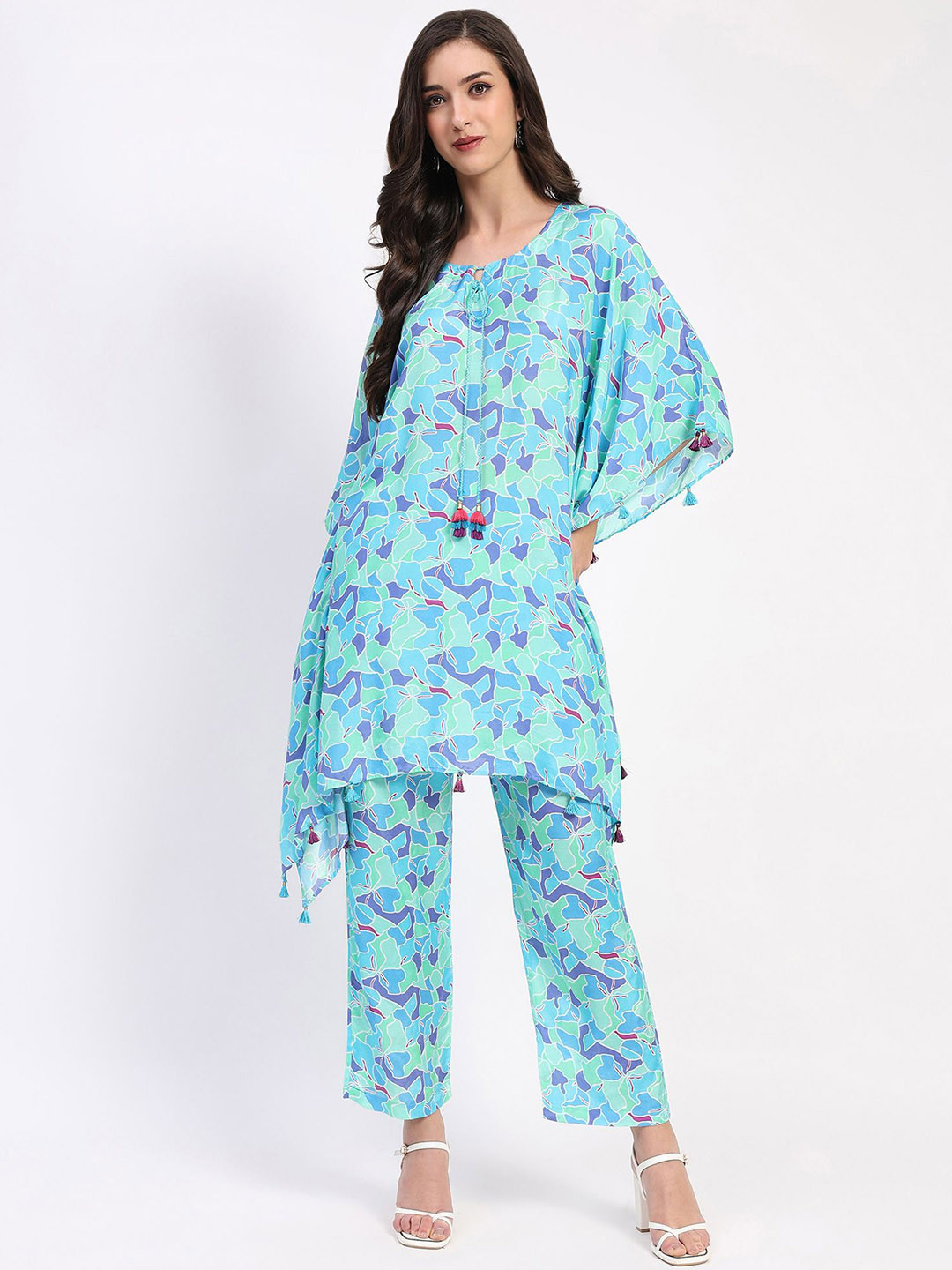 Me&I Abstract Printed Tie-Up Neck Kaftan Kurta With Trousers