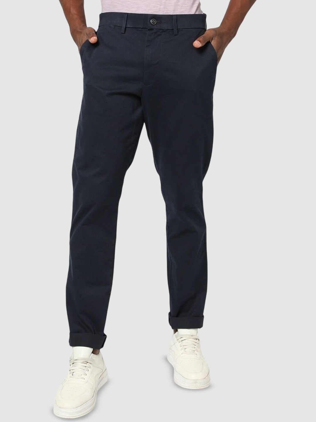 GAP Slim Fit Mid-Rise Woven Trouser