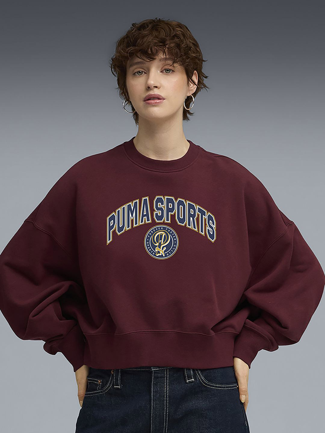 Puma Sports Legacy II Womens Oversized Crew Sweatshirt