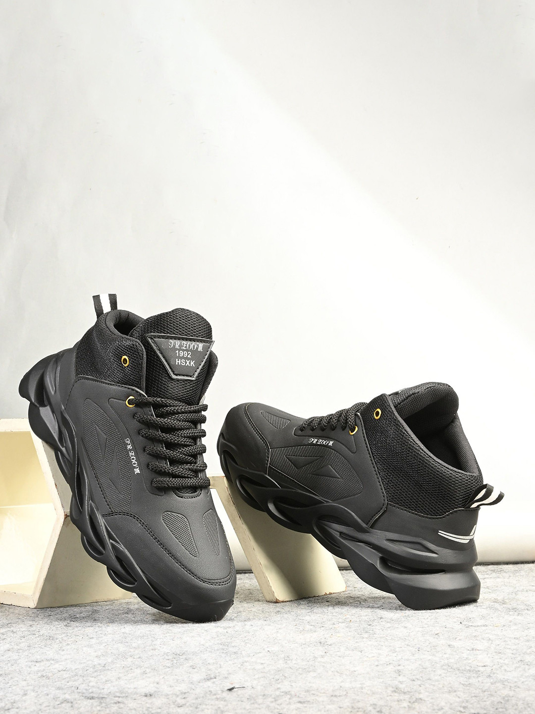 LEEPEETER Men Sneakers Casual Shoes