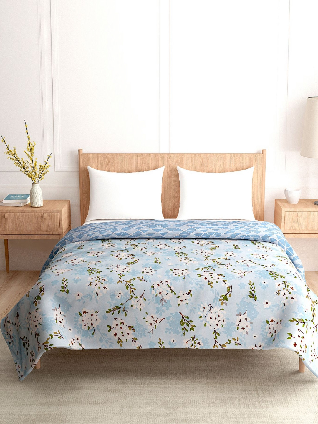 A Homes Grace Blue & White Floral Microfiber AC Room 120 GSM Reversible Double Bed Dohar