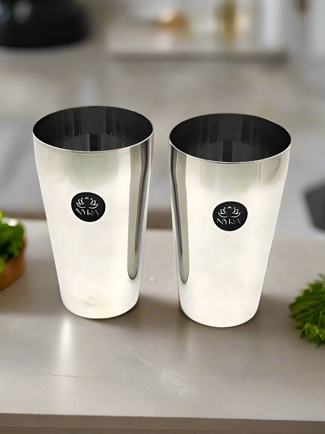 Nyra Kitchenware Silver-Toned 2 Pieces Stainless Steel Water Glasses- 650ml Each
