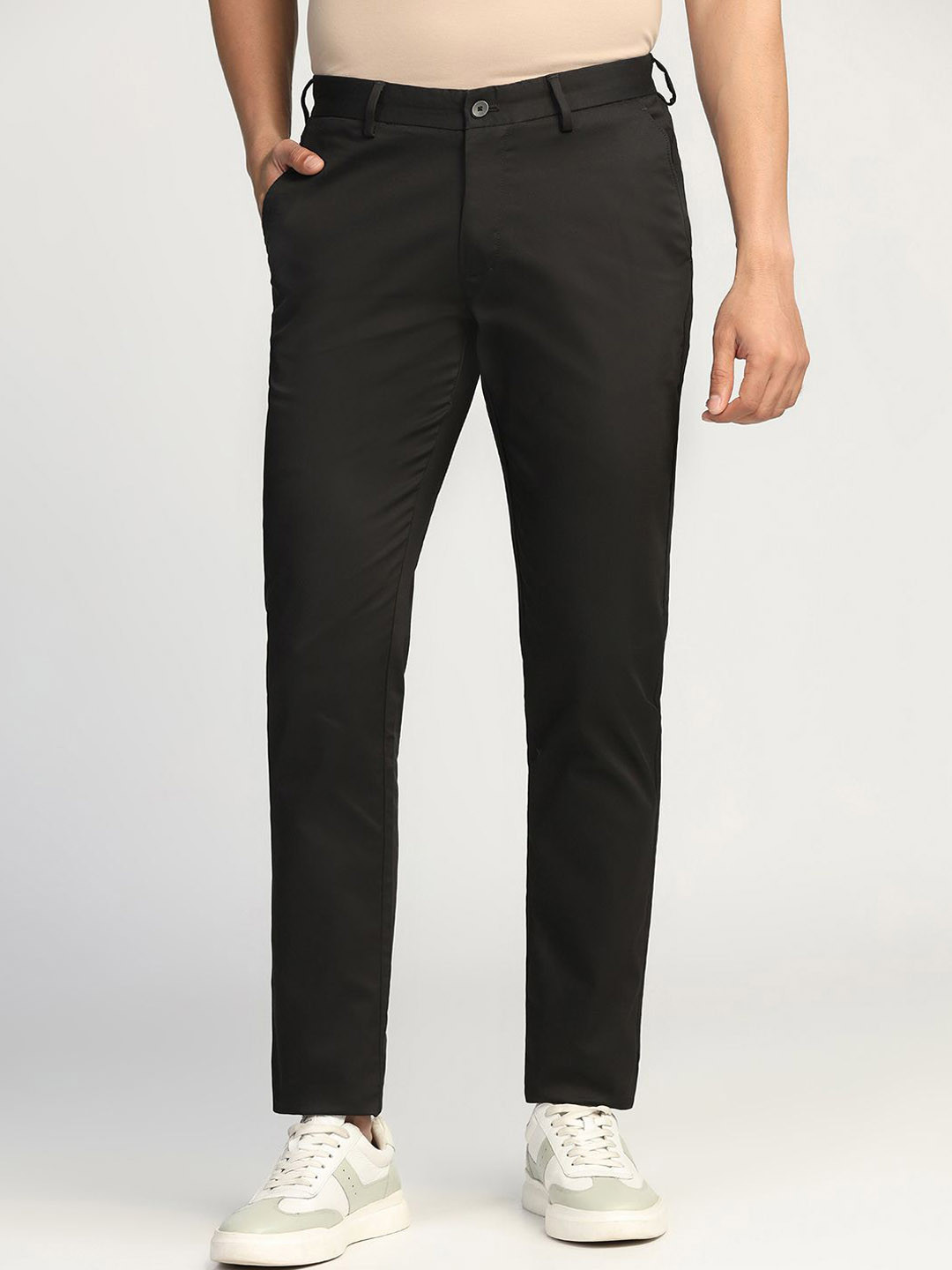 Blackberrys Men B-91 Slim Fit Flat-Front Low-Rise Trousers